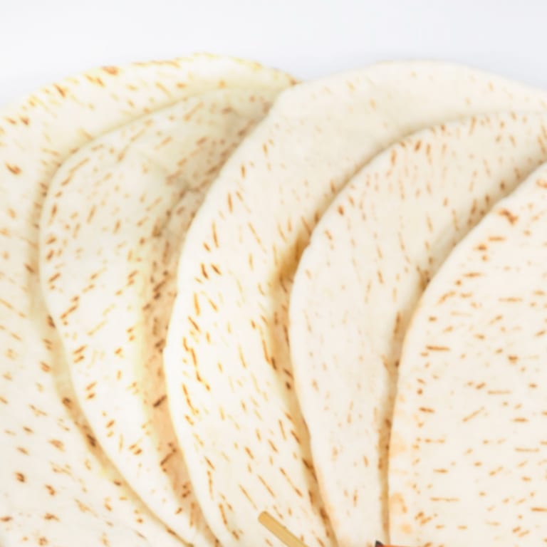 Fresh Pita Bread: A Mediterranean Delight